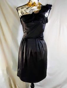 ! Bisou bisou black one sleeve dress 8